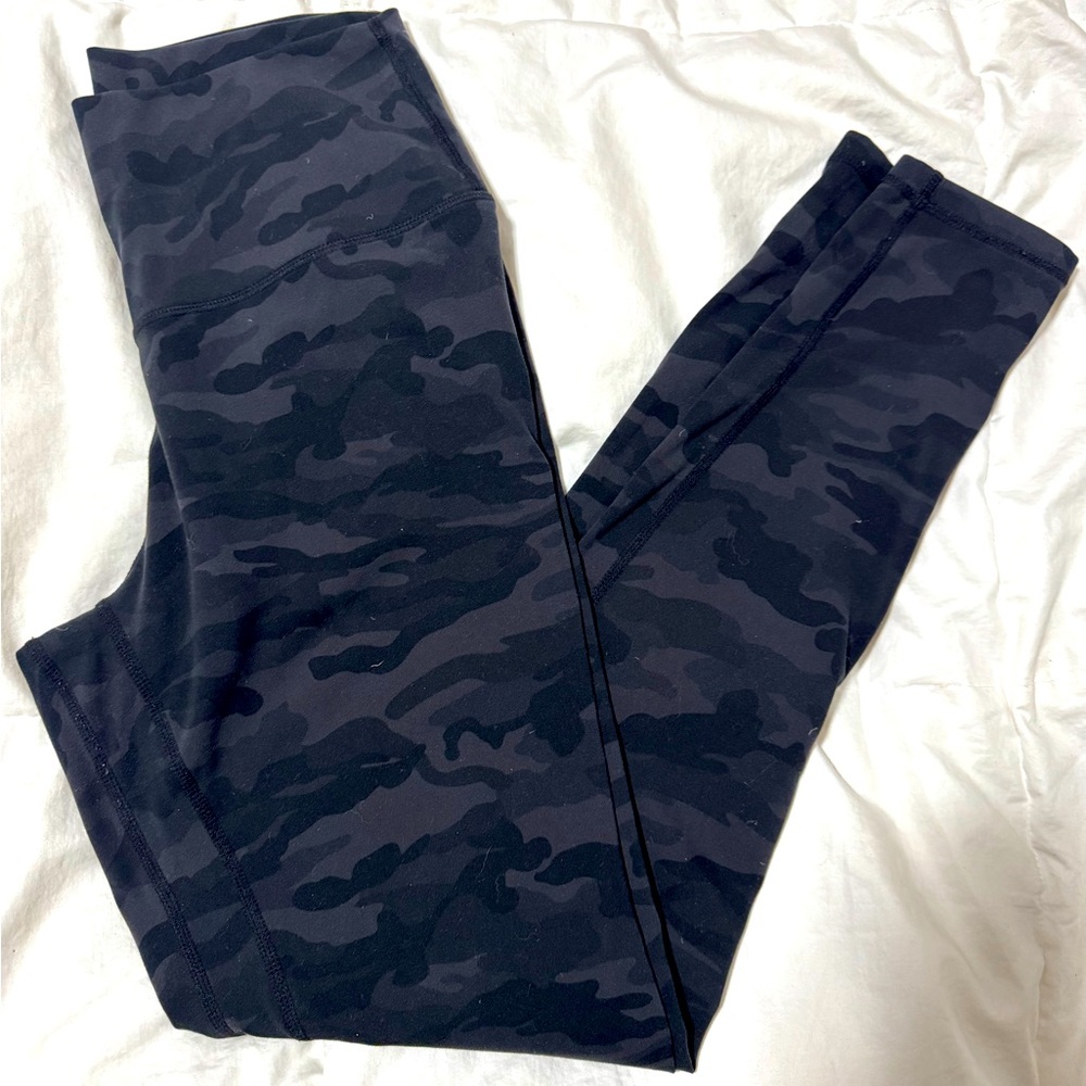 Colorful koala camo leggings, size medium